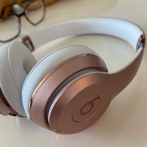 Wireless Beats by Dre